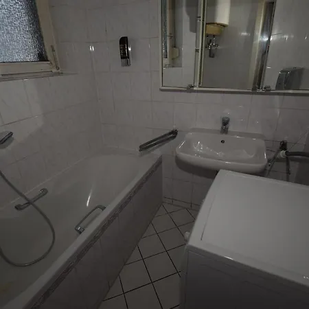 Bad Canstatt Apartamento Estugarda